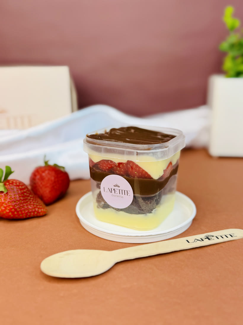 Produto La Petite com brownie